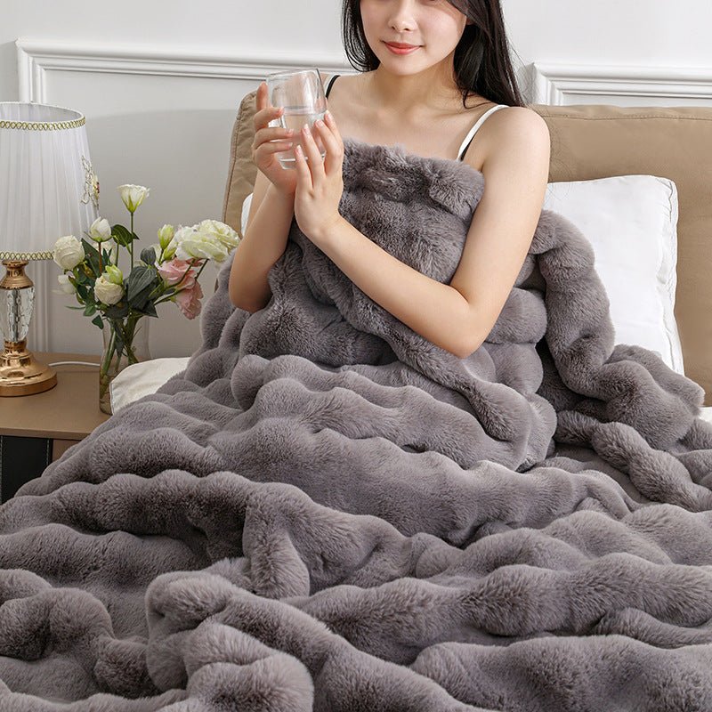 Modern Simple Velvet Cover Blanket Milk Flannel Blanket - Open Season Industries