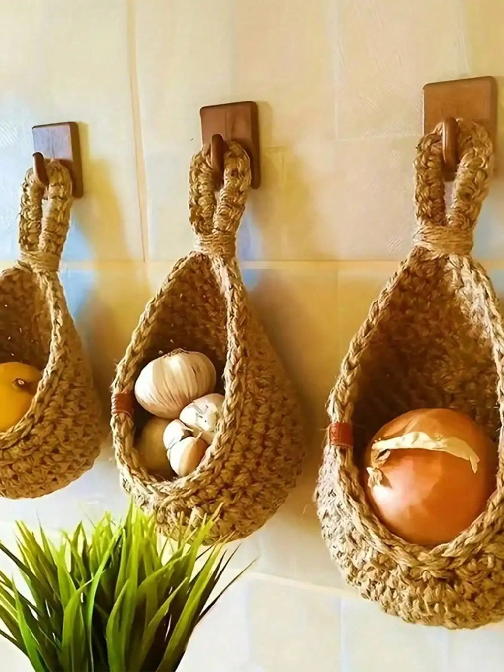 Wall Decor Hanging Basket, Bohemian Woven Basket Planting Planter Container Teardrop Shape Suitable for Vegetables and Fruits - Open Season Industries