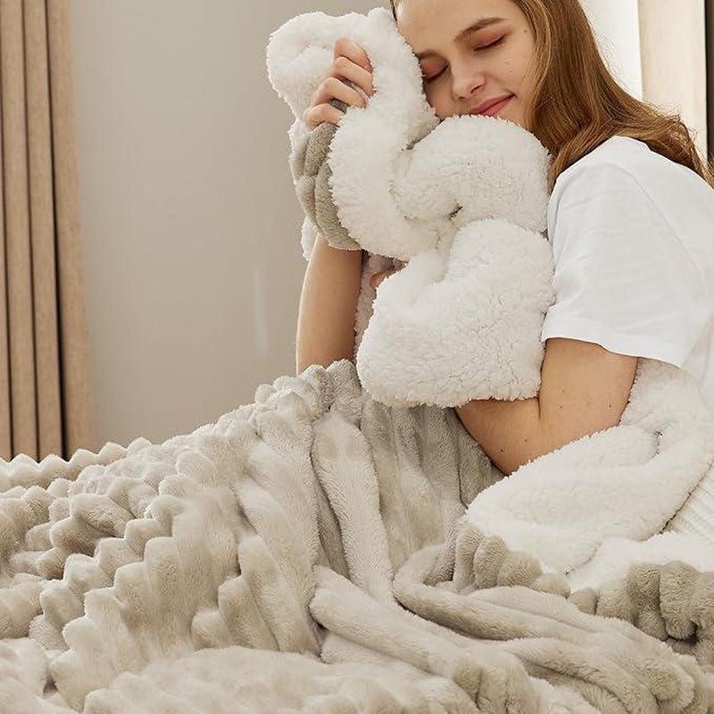 【Deal 'S for You】Bedsure Striped Sherpa Blanket Super Soft Cozy Plush Fleece Flannel Solid Modern Lightweight Comforter - Open Season Industries